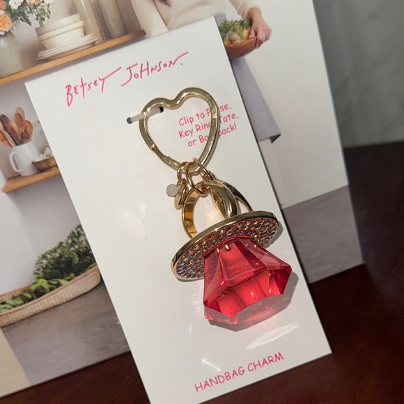 Betsey Johnson Pink and Gold Handbag Charm - Picture 1 of 2